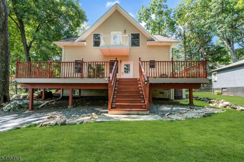 104 Bishops Rock Road Hopatcong, NJ 07843 - Photo 3 of 49