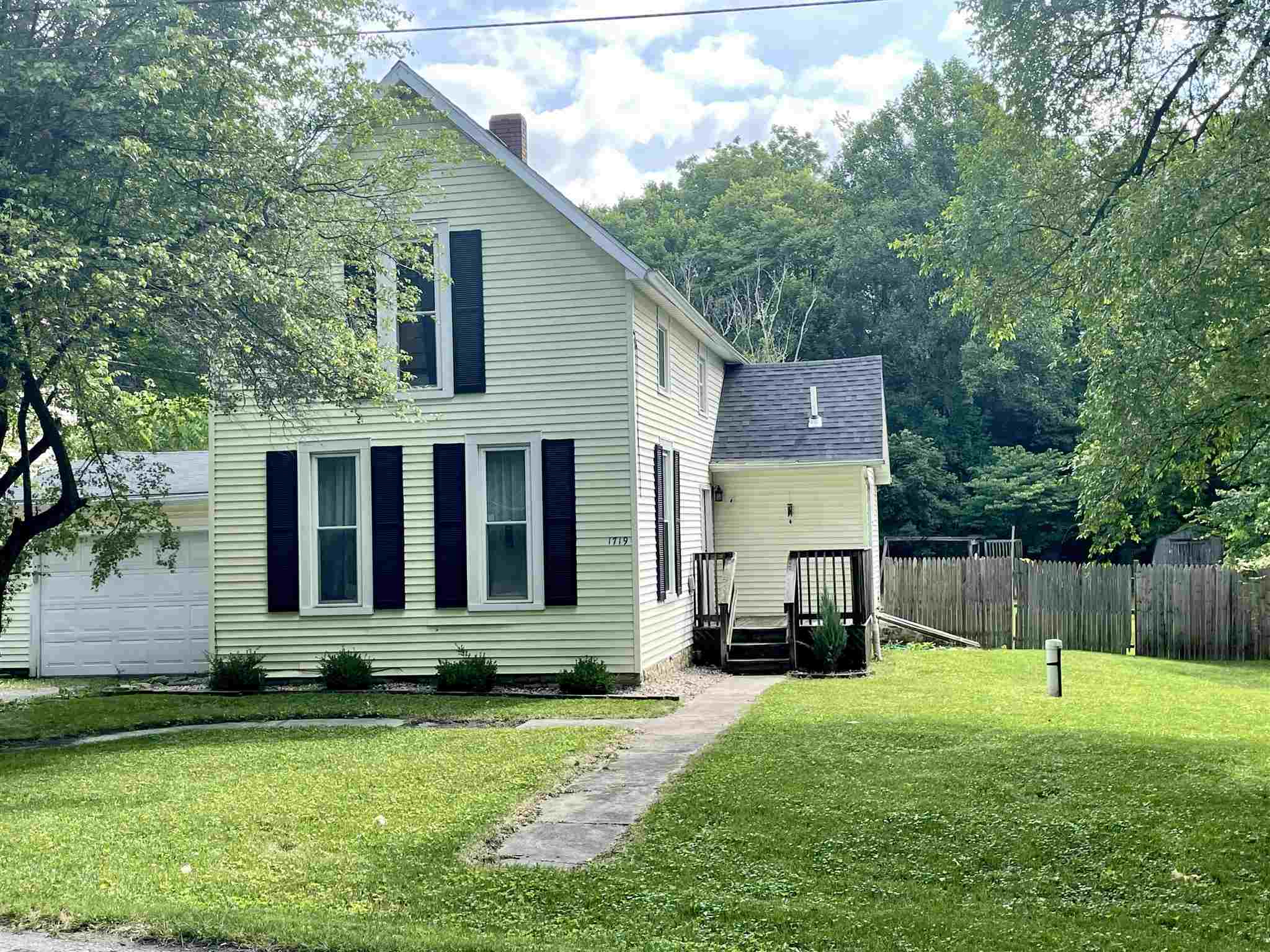 1719 Stults Road Huntington, IN 46750 - Photo 1 of 22 Gallery Image 1