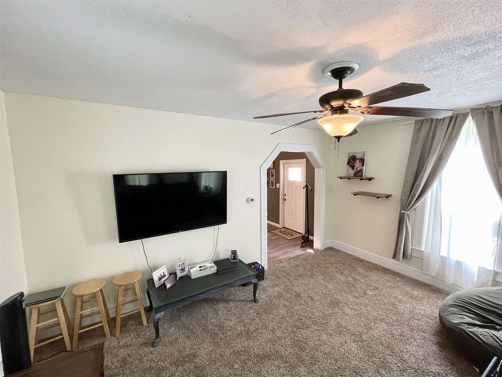 1719 Stults Road Huntington, IN 46750 - Photo 4 of 22 Gallery Image 4
