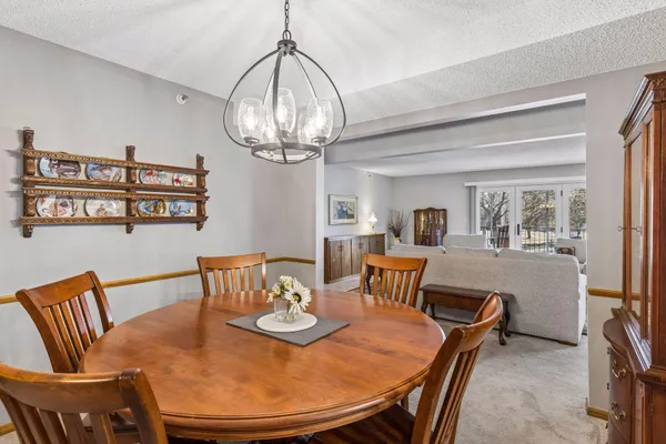 $300,000 | 3150 Glen Oaks Avenue, Unit 111A, White Bear Lake, MN 55110