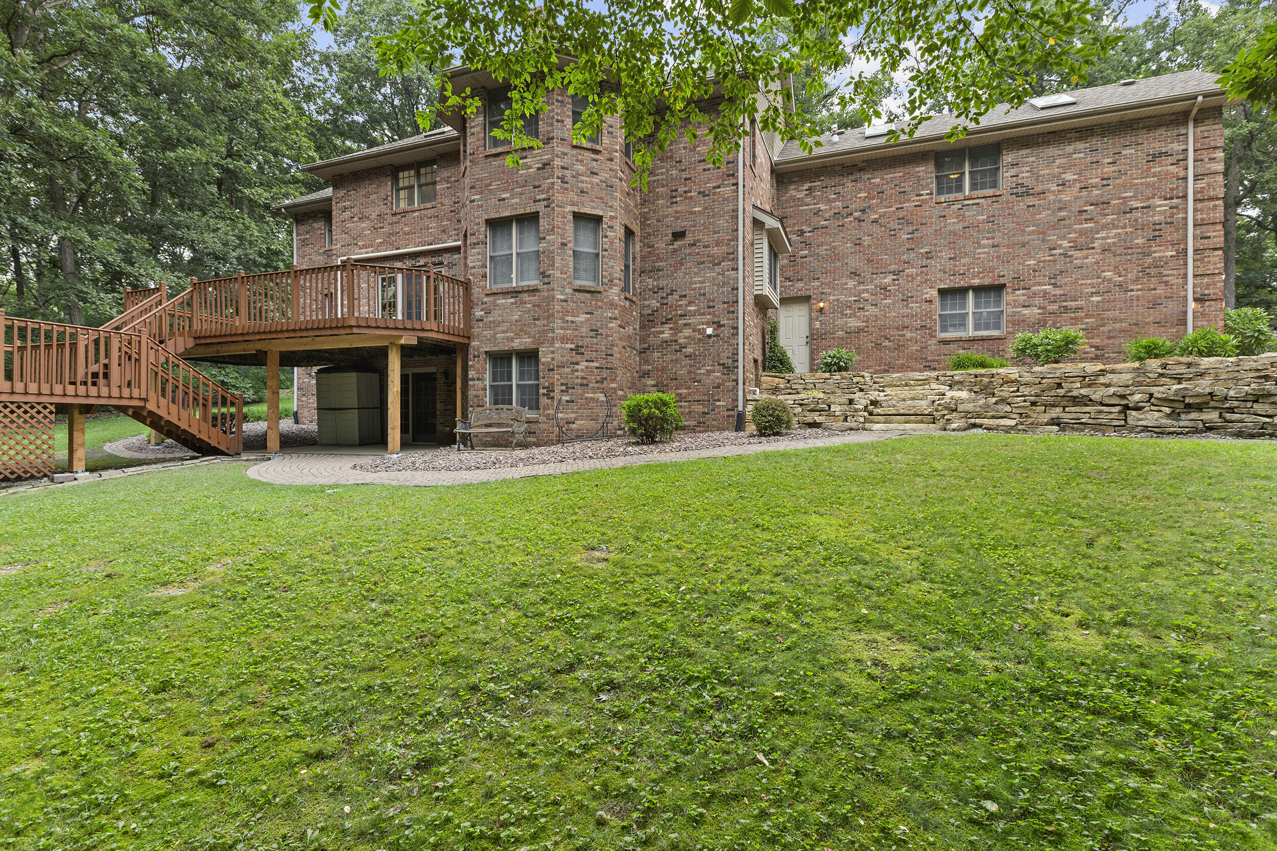11458 Burr Street Crown Point, IN 46307 - Photo 41 of 43 2500x1667