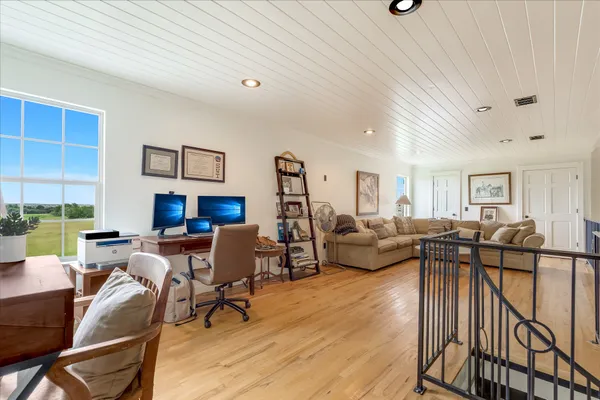 $1,200,000 | 400 Little Elpaso Ranch Road, Martindale, TX 78655