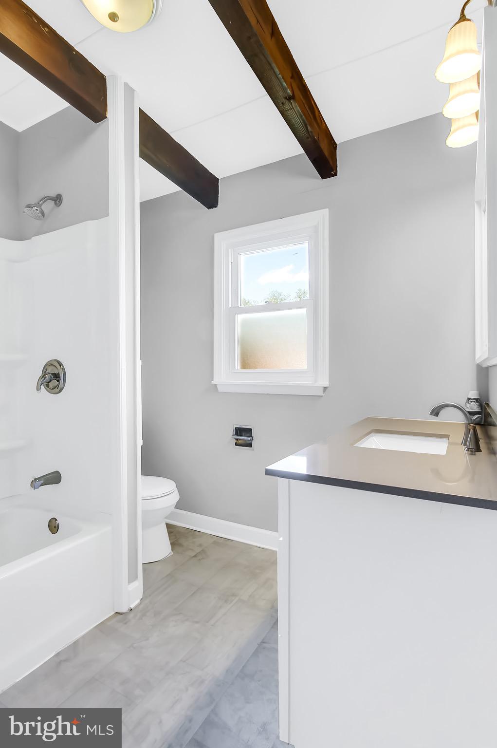 315 Brough Road Abbottstown, PA 17301 - Photo 12 of 28 Gallery Image 12