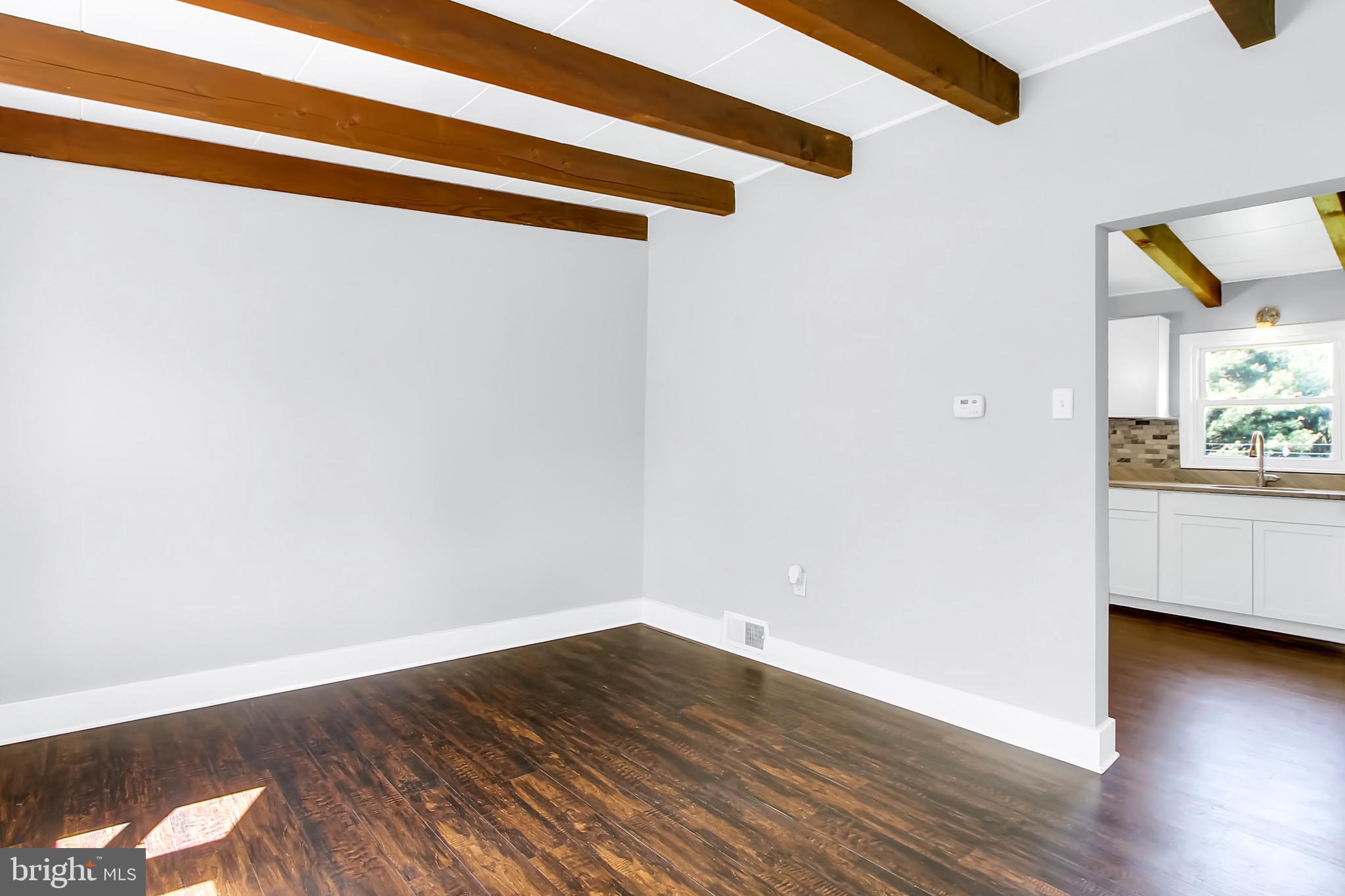 315 Brough Road Abbottstown, PA 17301 - Photo 3 of 28 Gallery Image 3