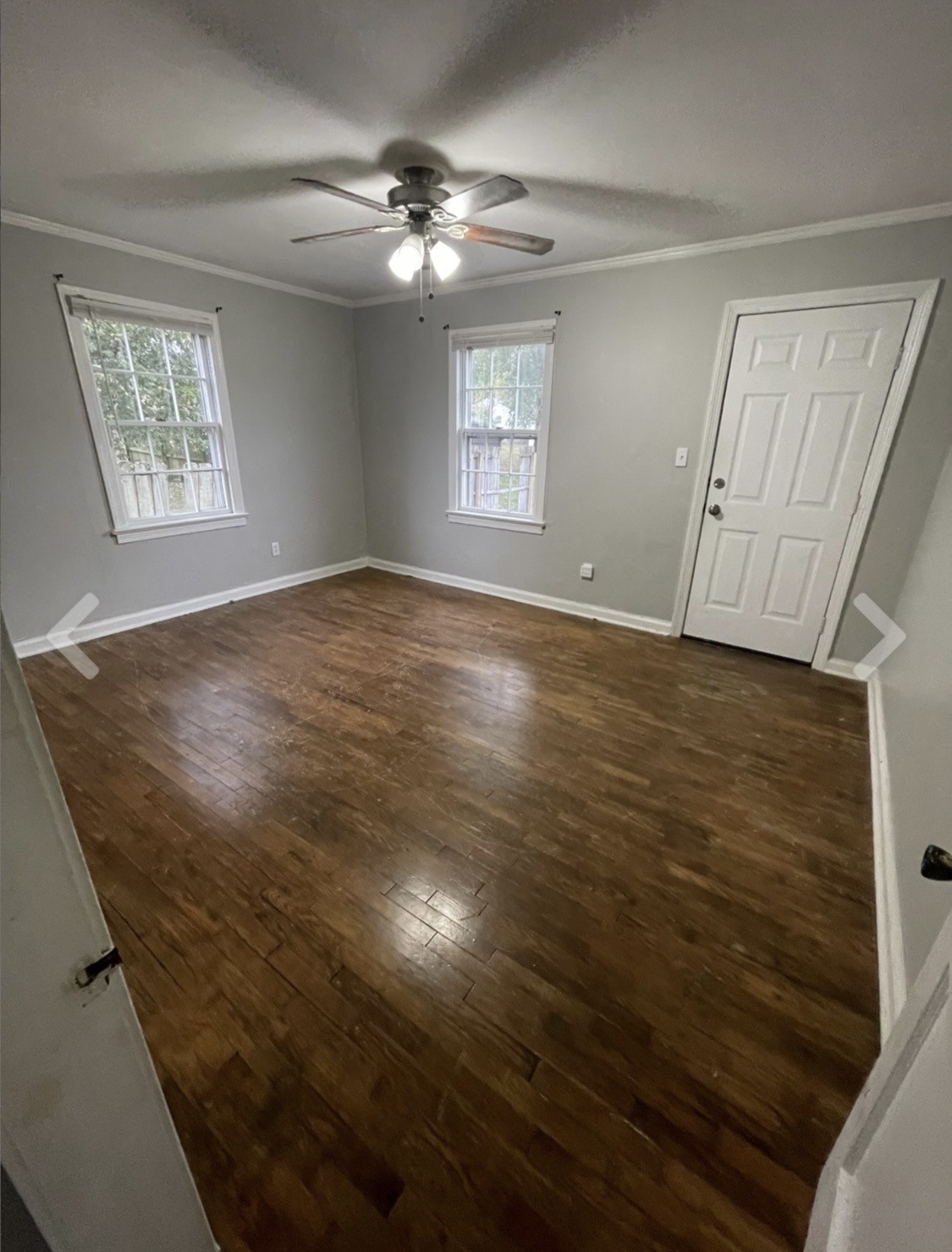 635 Cleveland Street Pulaski, TN 38478 - Photo 6 of 10 a view of an empty room with a window
