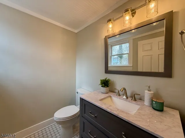 $629,000 | 585 Plainfield Avenue, Berkeley Heights, NJ 07922