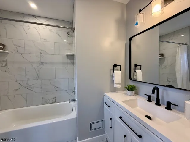 $629,000 | 585 Plainfield Avenue, Berkeley Heights, NJ 07922