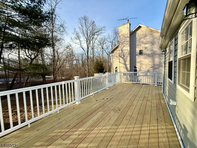 $629,000 | 585 Plainfield Avenue, Berkeley Heights, NJ 07922