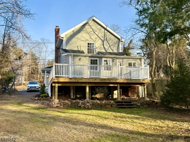 $629,000 | 585 Plainfield Avenue, Berkeley Heights, NJ 07922