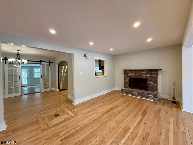 $629,000 | 585 Plainfield Avenue, Berkeley Heights, NJ 07922