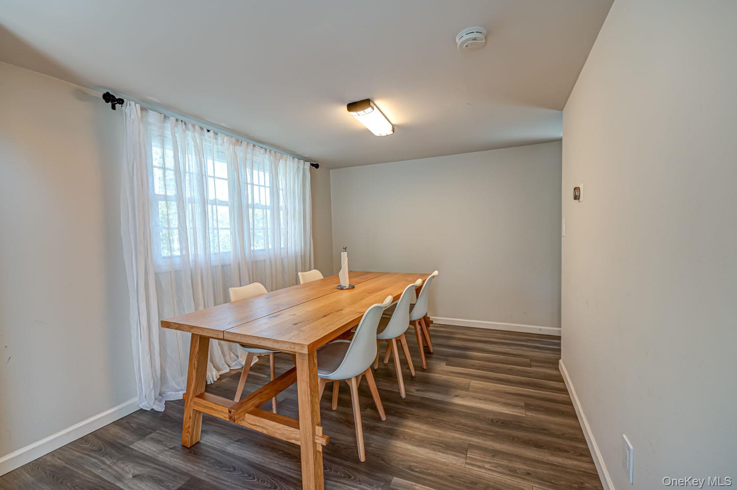 48 Springville Road Hampton Bays, NY 11946 - Photo 29 of 46