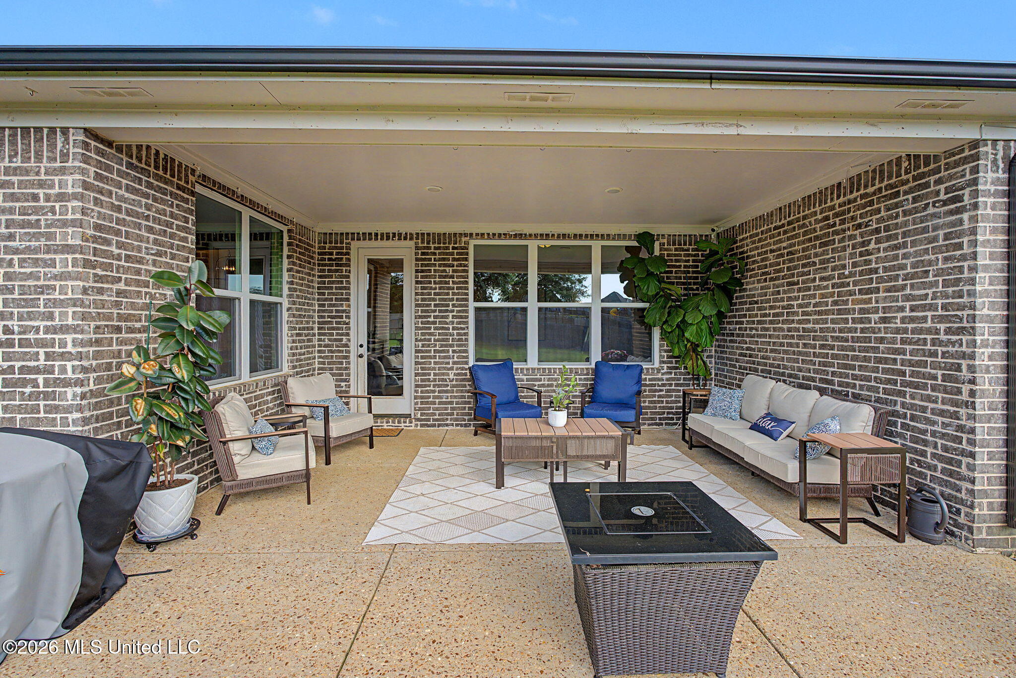 13910 Highlands Crest Loop Olive Branch, MS 38654 - Photo 42 of 58 Patio
