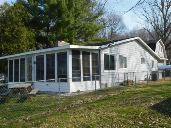 $369,000 | 124 Peterson Drive, Gobles, MI 49055