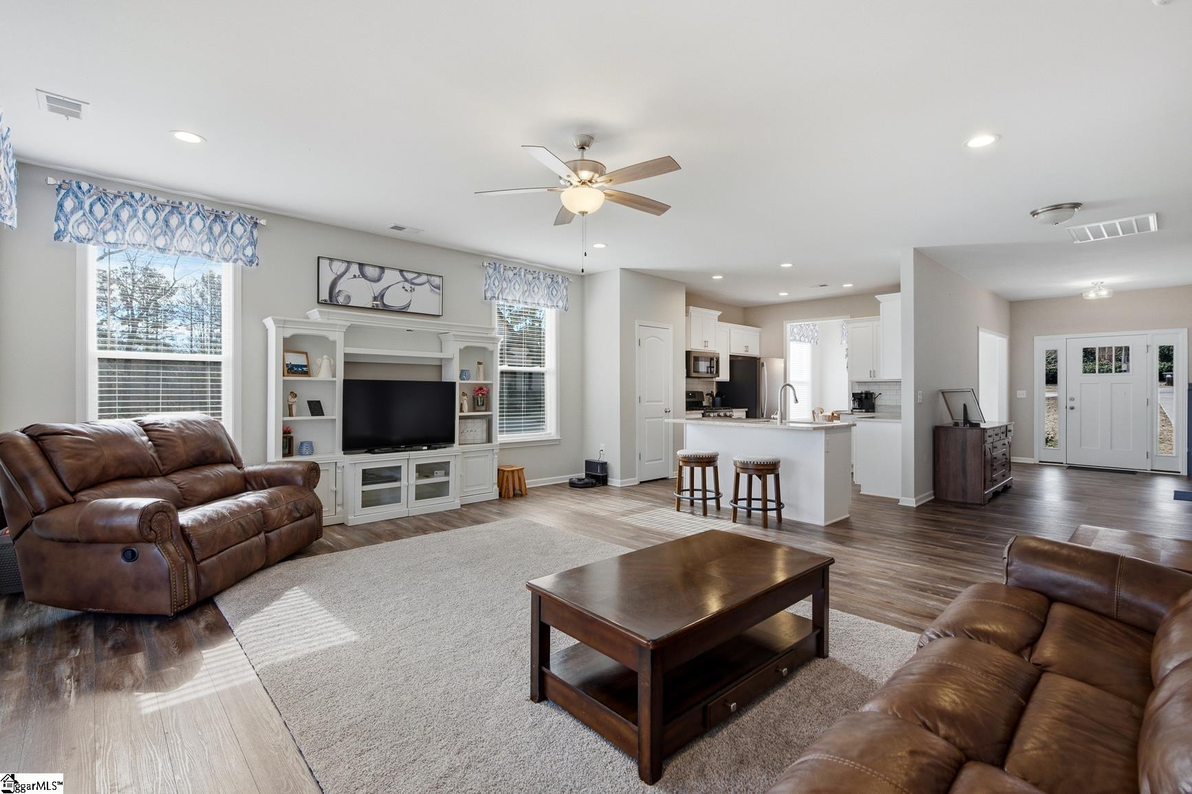 428 Deerwood Anderson, SC 29621 - Photo 13 of 47 Gallery Image 13