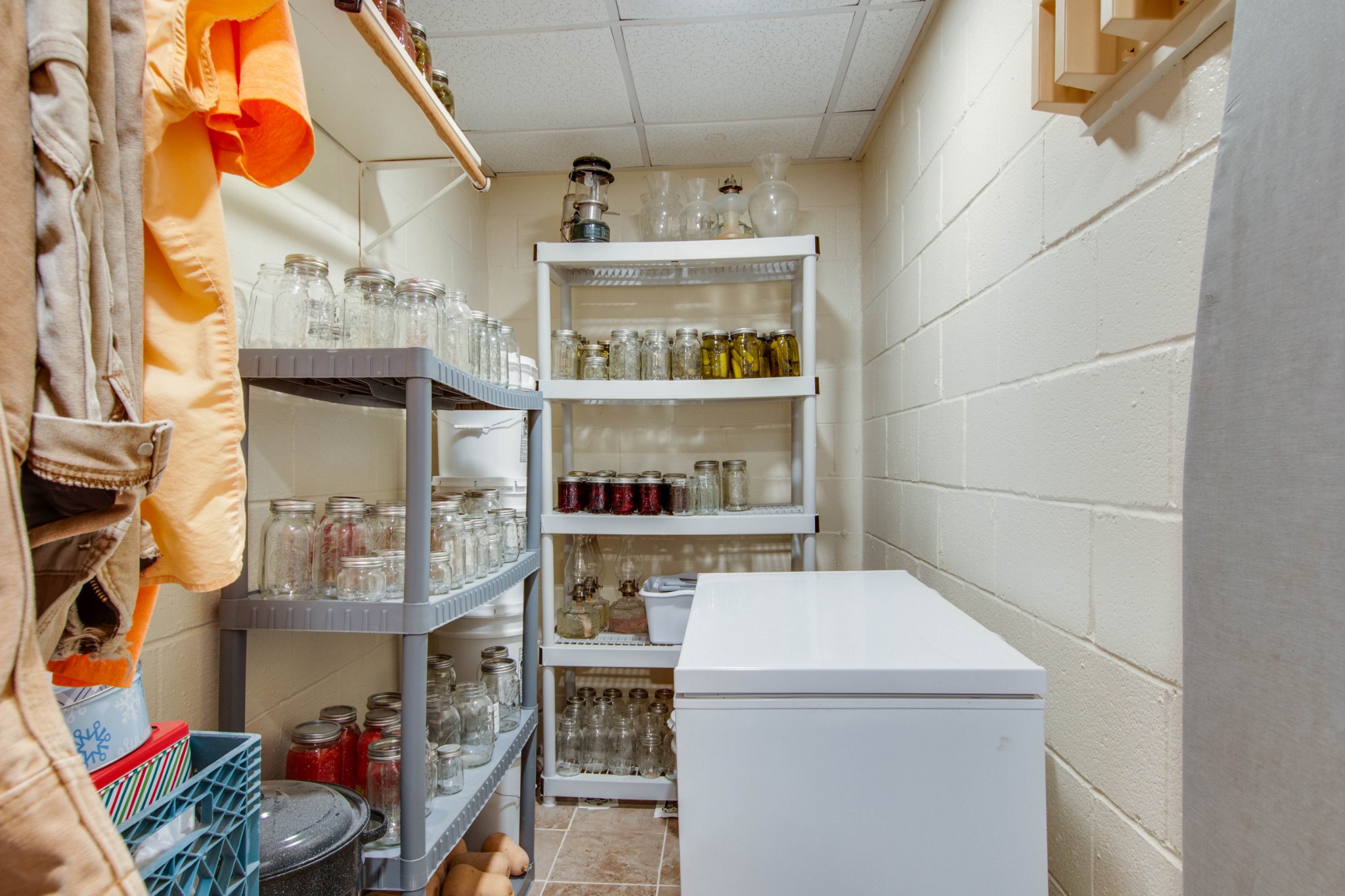 444 S Road Cottontown, TN 37048 - Photo 26 of 30 a utility room with dryer and washer