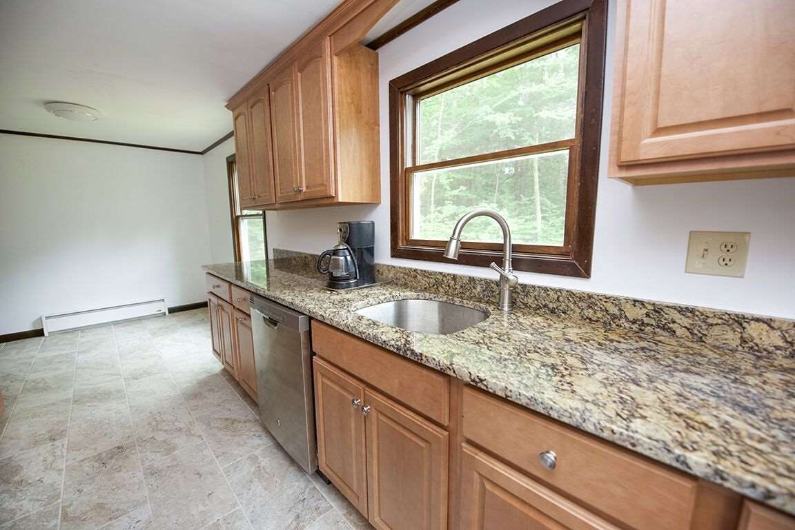194 Long Pond Road Danville, NH 03819 - Photo 8 of 34 Gallery Image 8