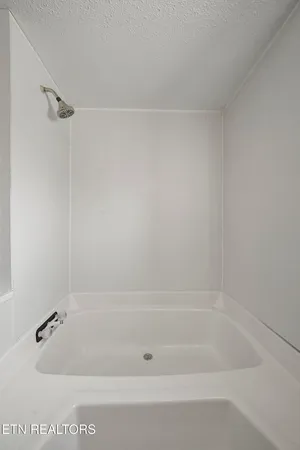 $99,900 | 15460 West Andrew Johnson Highway, Bulls Gap, TN 37711