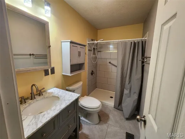 $157,000 | 593 Virginia Street, Hannibal, MO 63401