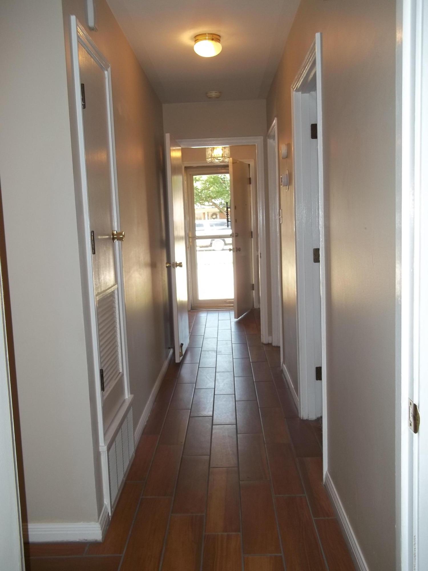 5509 Randolph Road Amarillo, TX 79106 - Photo 13 of 30 100_2609