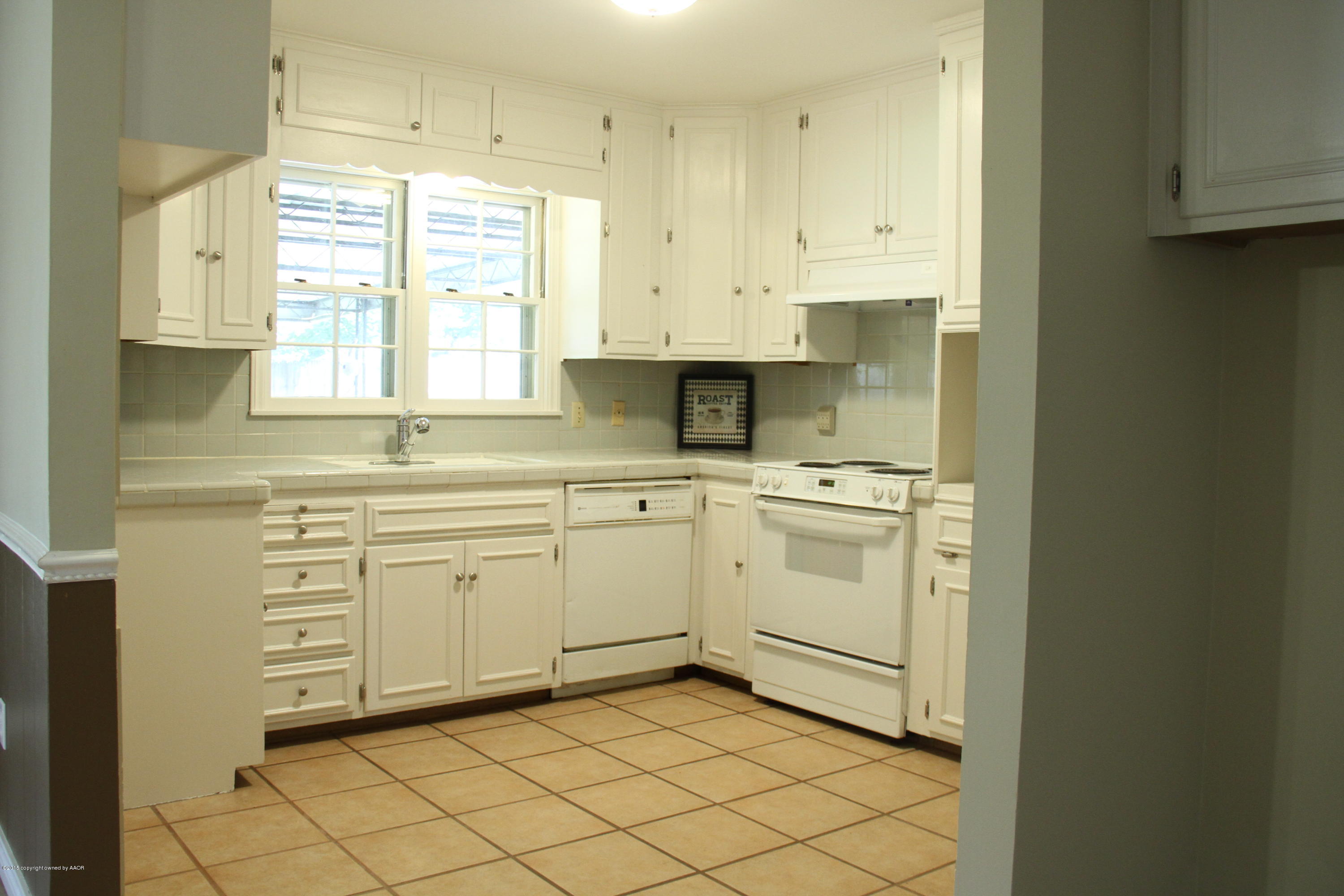 5509 Randolph Road Amarillo, TX 79106 - Photo 5 of 30 MDP_7184