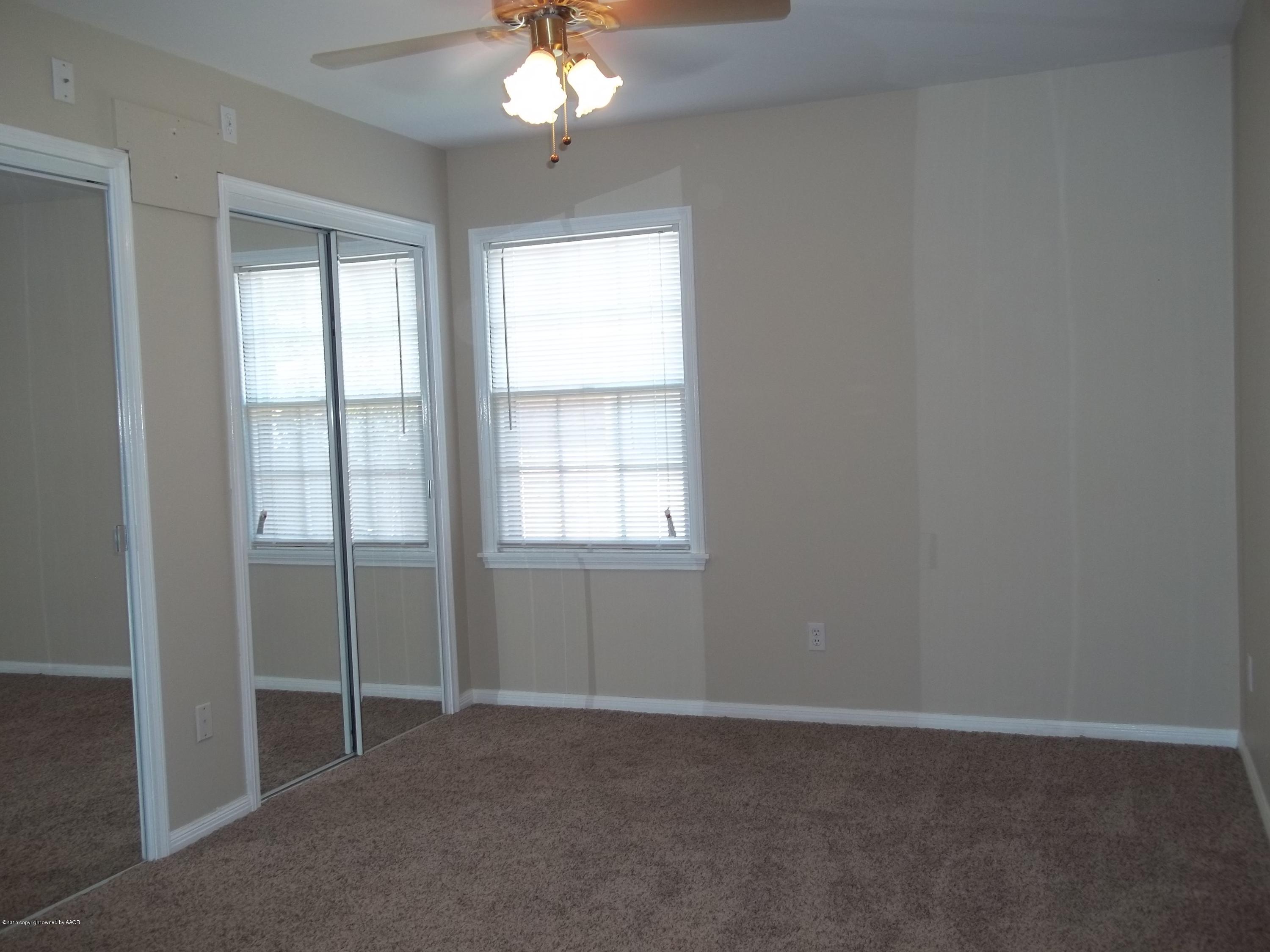 5509 Randolph Road Amarillo, TX 79106 - Photo 10 of 30 Master Bedroom