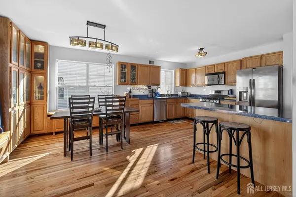 $999,900 | 11 Huddy Avenue, Highlands, NJ 07732