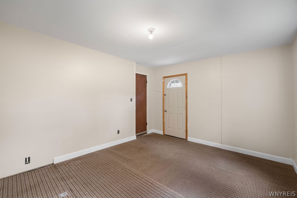 428 Normal Avenue Buffalo, NY 14213 - Photo 27 of 35