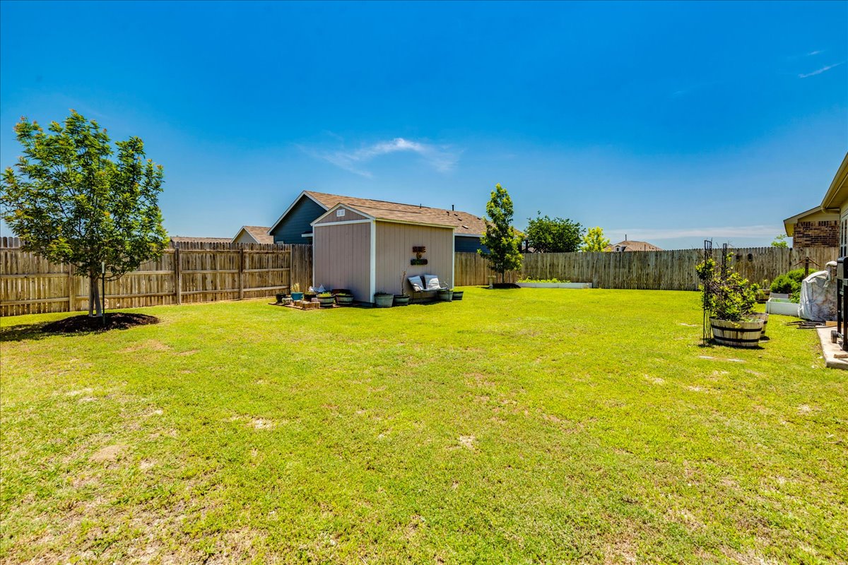 358 Jasper Trail Buda, TX 78610 - Photo 34 of 35