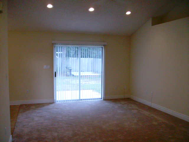 24716 Gulf Bay Road Orange Beach, AL 36561 - Photo 5 of 6 Living Room