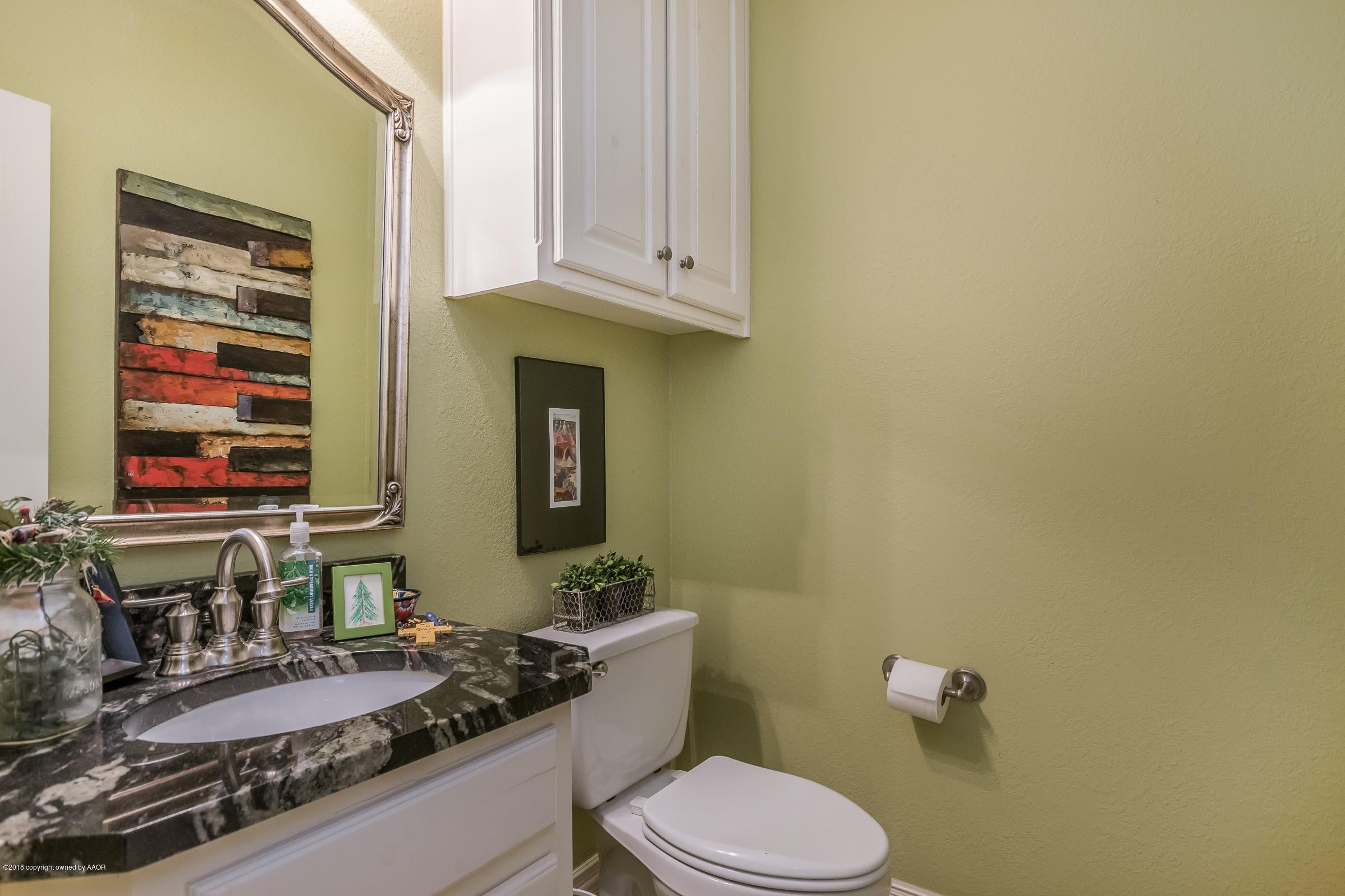 25 Cypress Point Amarillo, TX 79124 - Photo 18 of 33 015_Powder Room