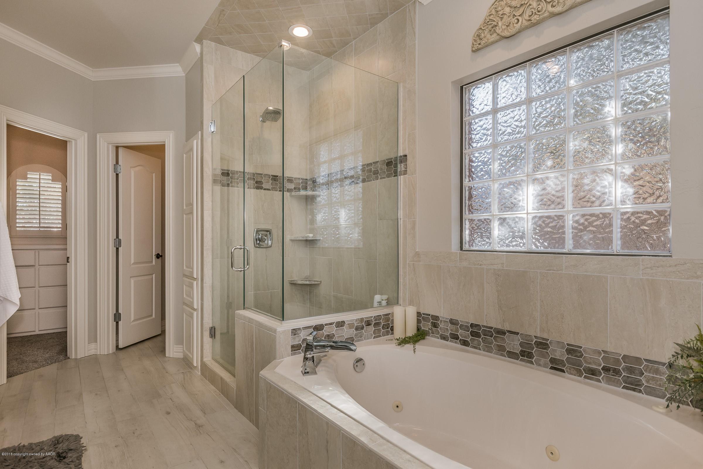 25 Cypress Point Amarillo, TX 79124 - Photo 21 of 33 020_Master Bathroom-2