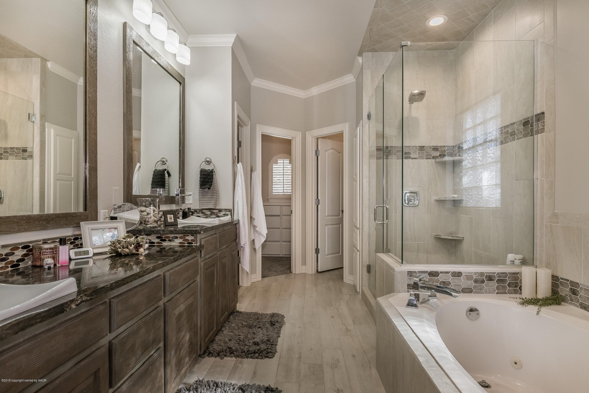 25 Cypress Point Amarillo, TX 79124 - Photo 5 of 33 019_Master Bathroom