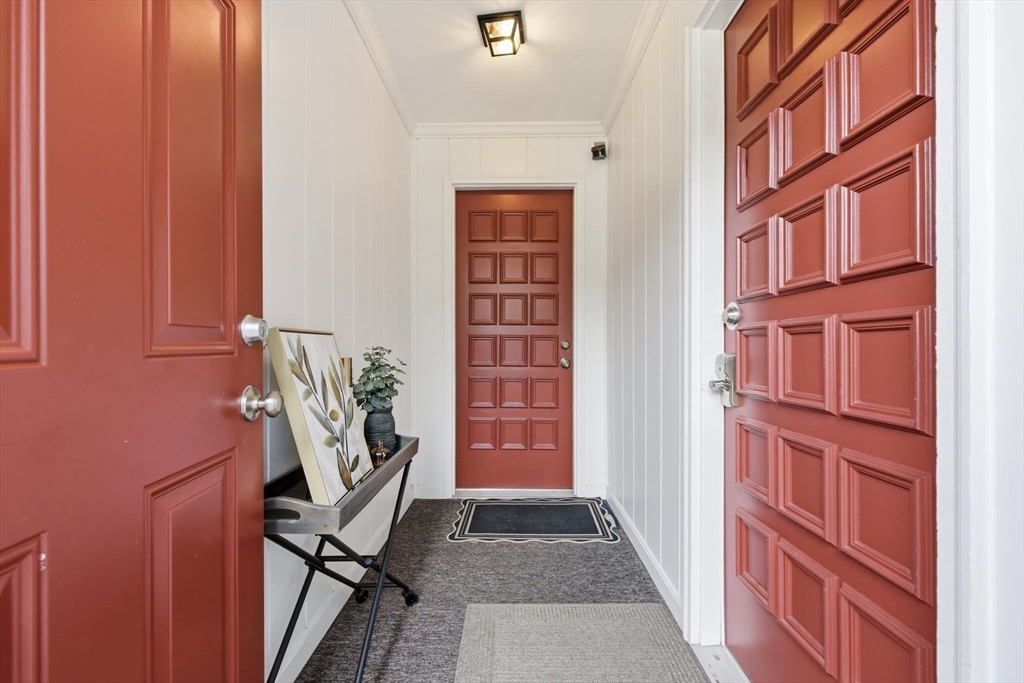 155 Porter Lake Drive, Unit 155 Springfield, MA 01106 - Photo 5 of 36