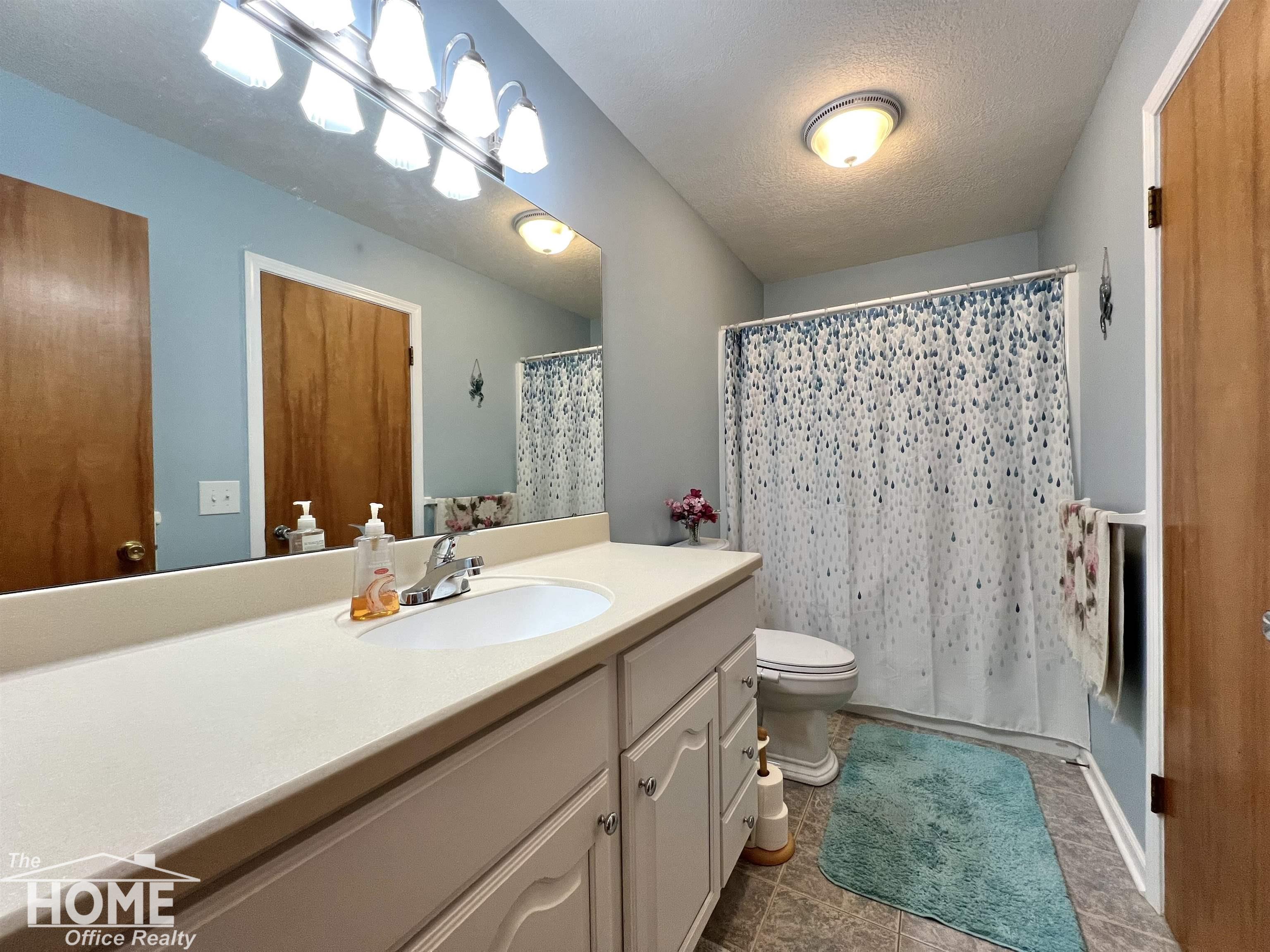 809 Moore Street Owosso, MI 48867 - Photo 15 of 43
