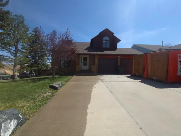 $389,000 | 1717 Overland Drive, Rock Springs, WY 82901