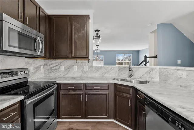 $489,900 | 17304 Pacific Rim Terrace, Dumfries, VA 22025