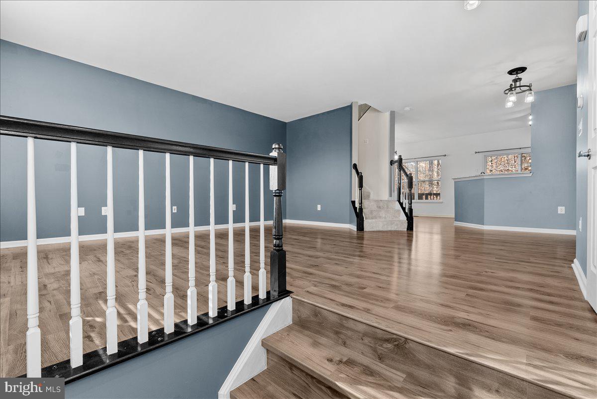 17304 Pacific Rim Terrace Dumfries, VA 22025 - Photo 25 of 61