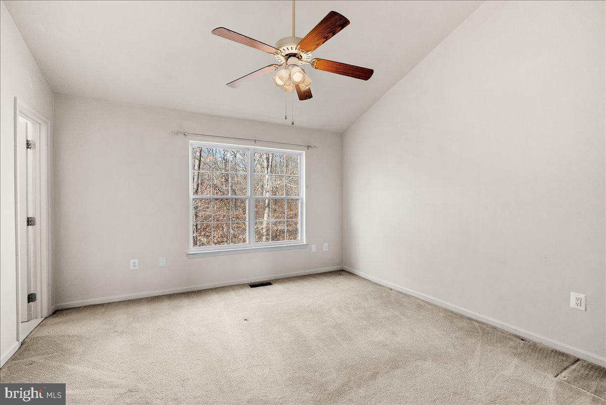 17304 Pacific Rim Terrace Dumfries, VA 22025 - Photo 29 of 61