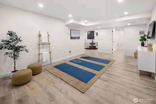 $2,495,000 | 10528 15th Avenue Northwest, Seattle, WA 98177