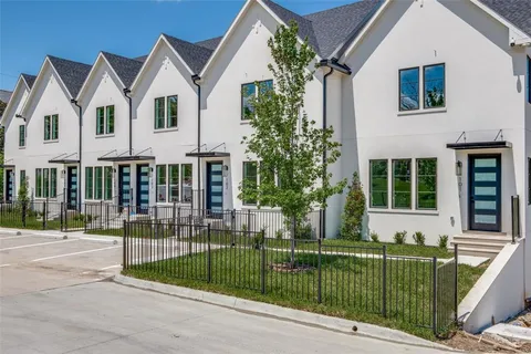 $679,000 | 7207 Gaston Avenue, Unit 906, Dallas, TX 75214