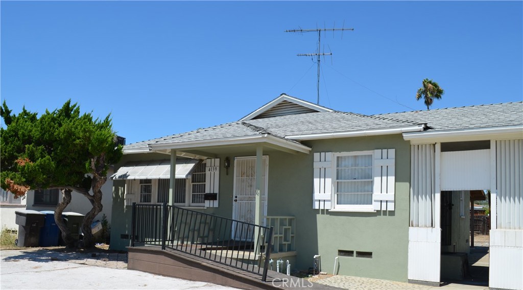 4139 St George Place Riverside, CA 92504 - Photo 49 of 51 Right side of the house