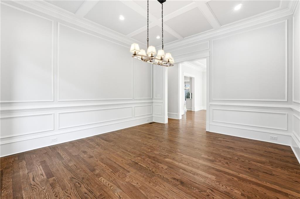 10765 Shallowford Road Roswell, GA 30075 - Photo 16 of 55