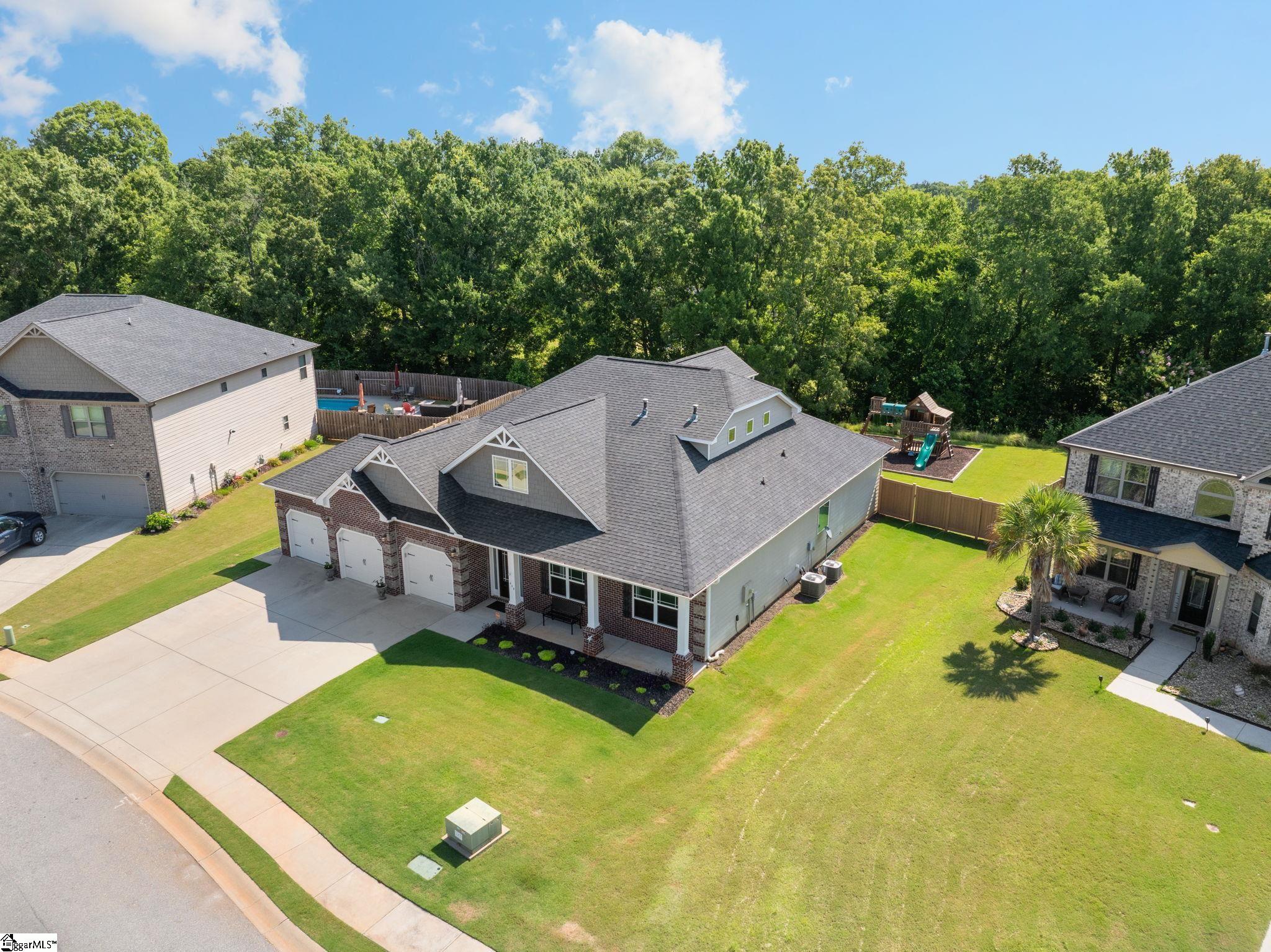 425 Castleford Place Simpsonville, SC 29681 - Photo 38 of 47