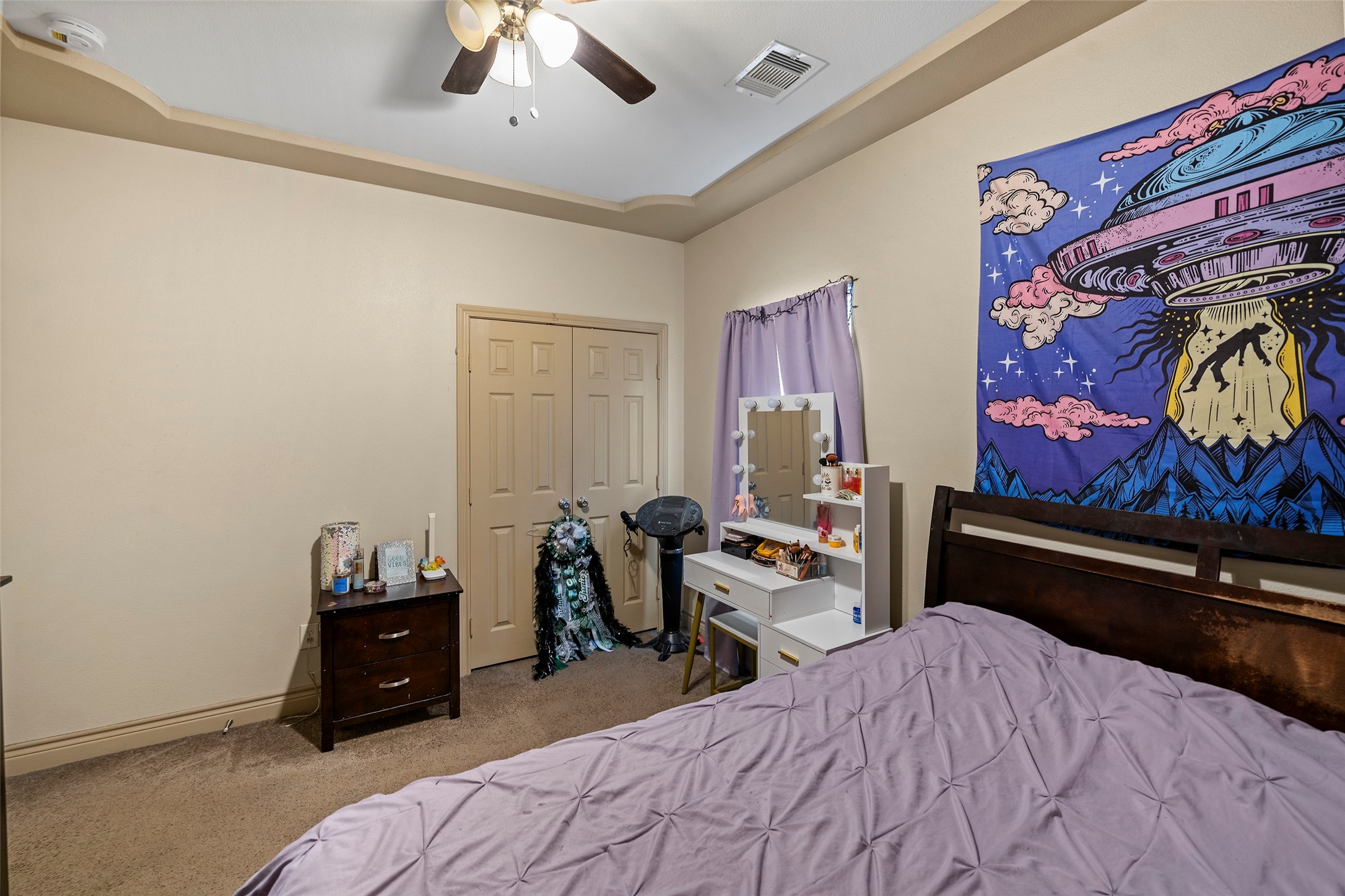 1541 3rd Street Hempstead, TX 77445 - Photo 17 of 26 a bed room with a bed