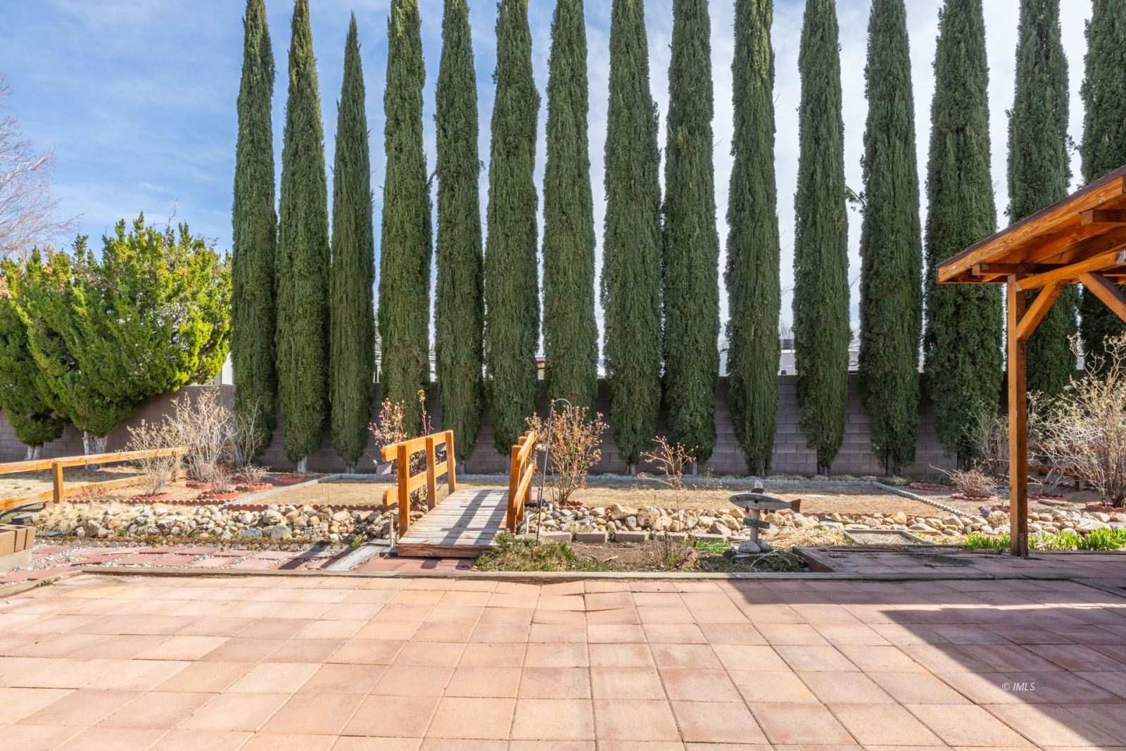 1358 MacGregor Avenue Bishop, CA 93514 - Photo 23 of 30 a view of a entrance door of the house