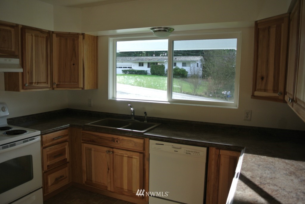28 Cedar Gates Road Longview, WA 98632 - Photo 3 of 15 Gallery Image 3