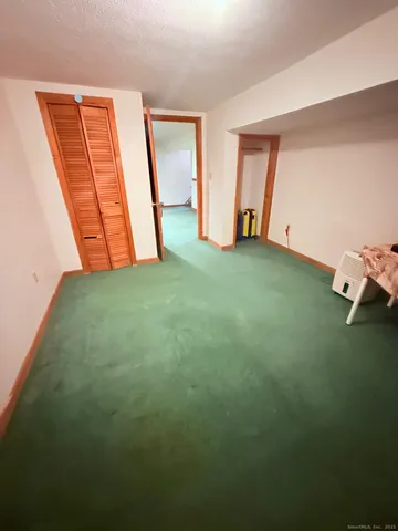 $324,900 | 12 Chester Drive, Windsor Locks, CT 06096