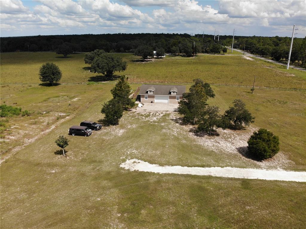 9871 Northeast 60th Street Bronson, FL 32621 - Photo 4 of 27