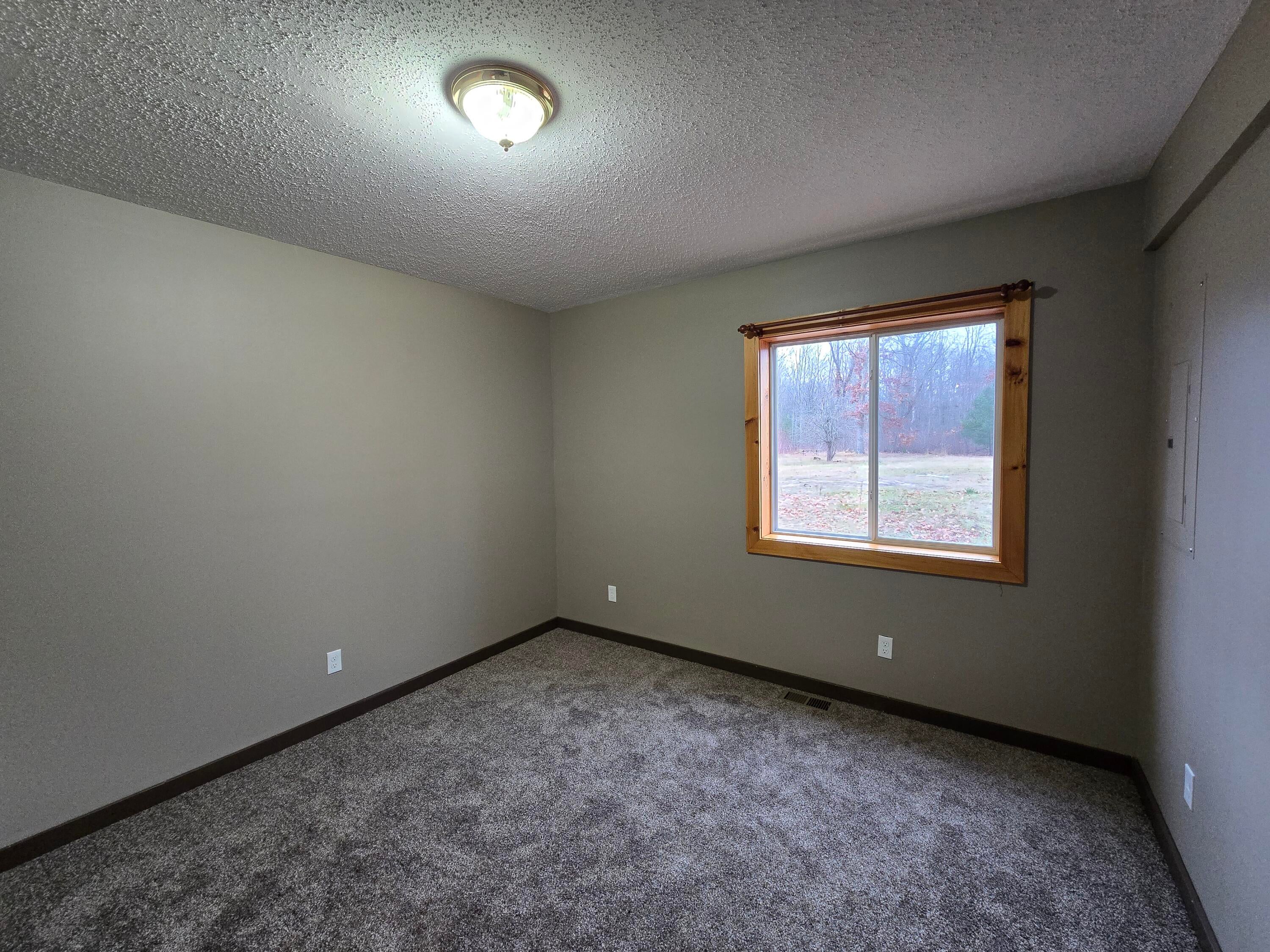 6841 East Gladwin Road Harrison, MI 48625 - Photo 7 of 27 Gallery Image 7