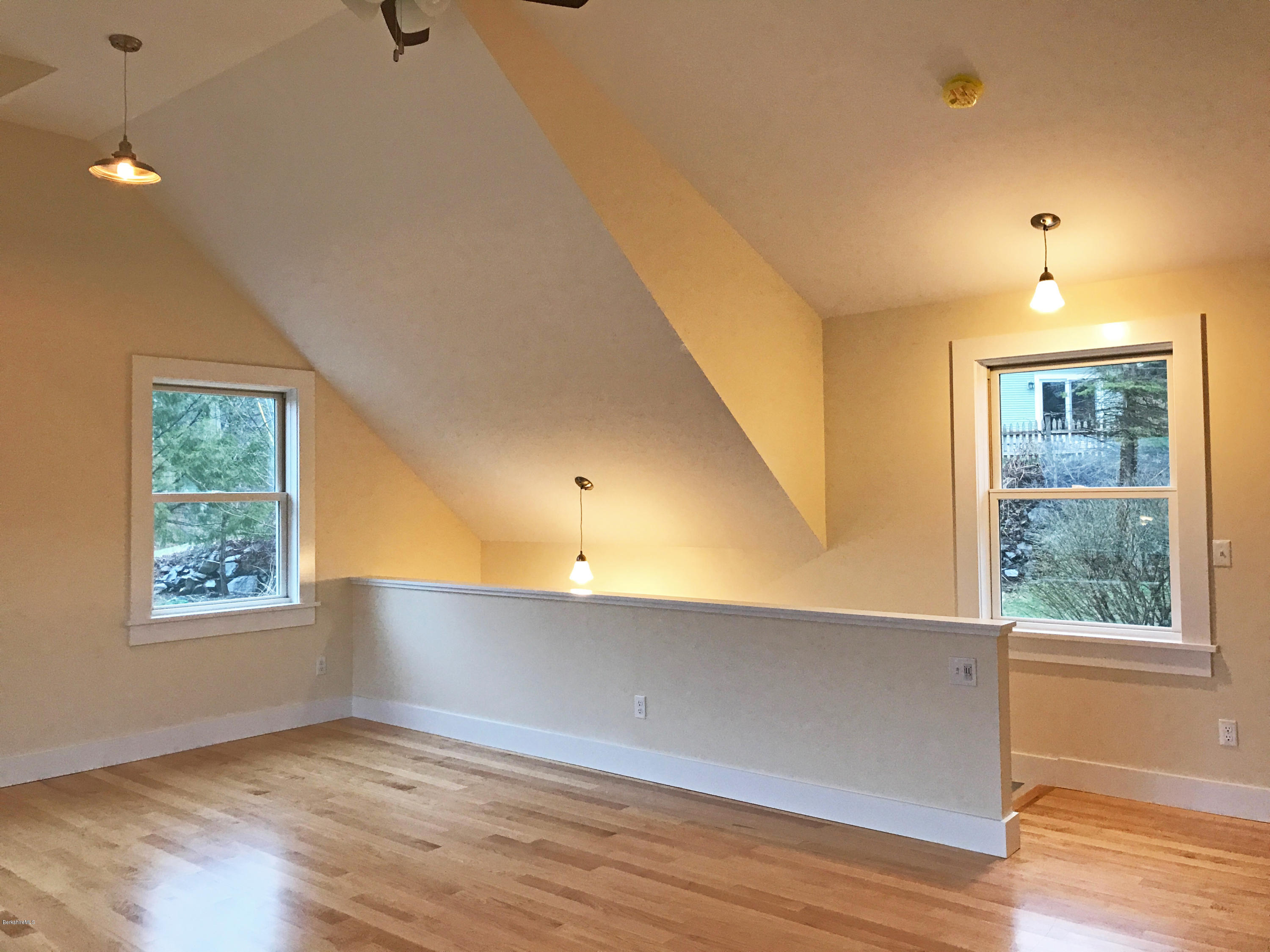 94 South Deerfield Road Conway, MA 01341 - Photo 7 of 30 Studio Conway